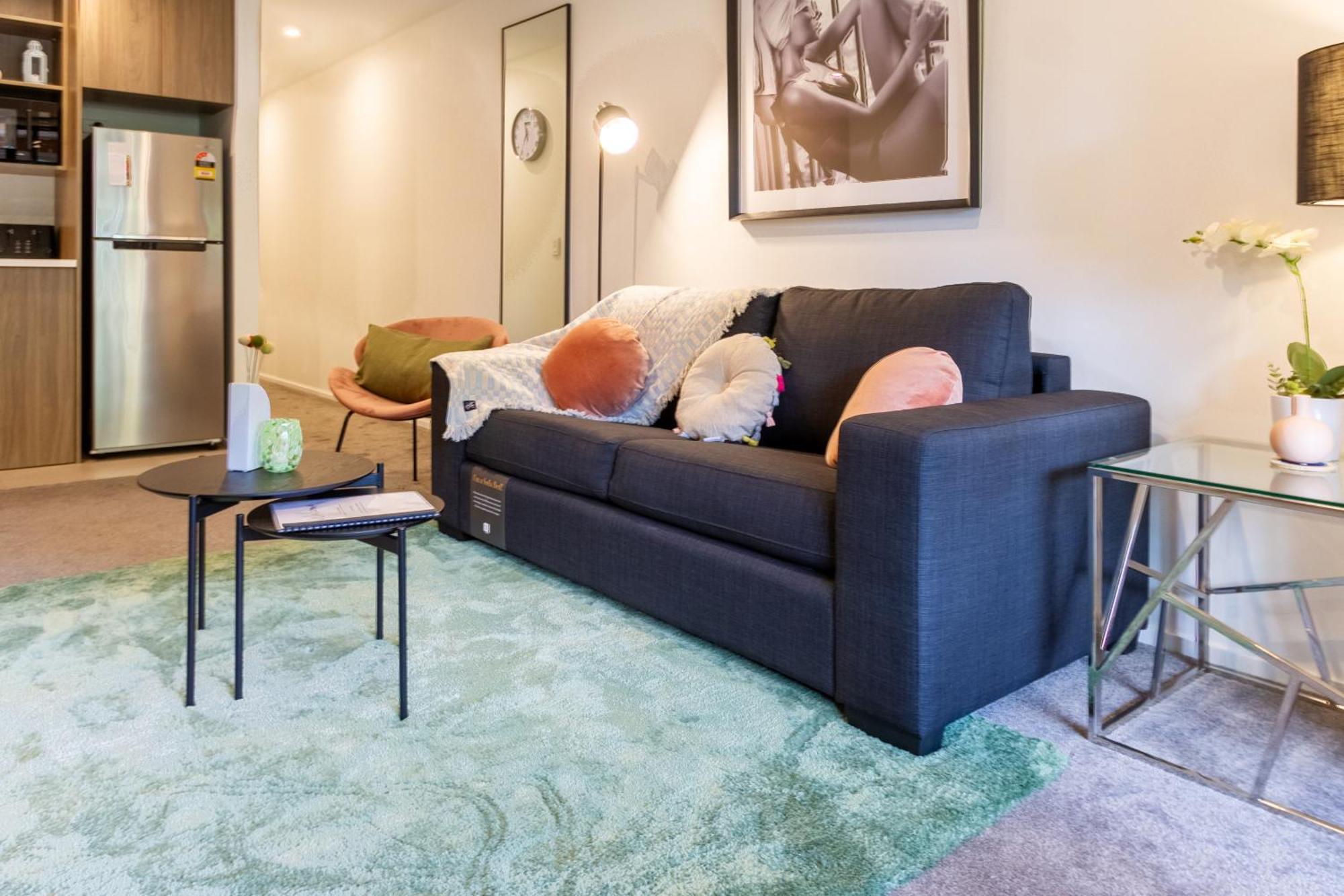 Cozy 1-Bed Apartment With Park Views, Sleeps 4 Christchurch Eksteriør bilde
