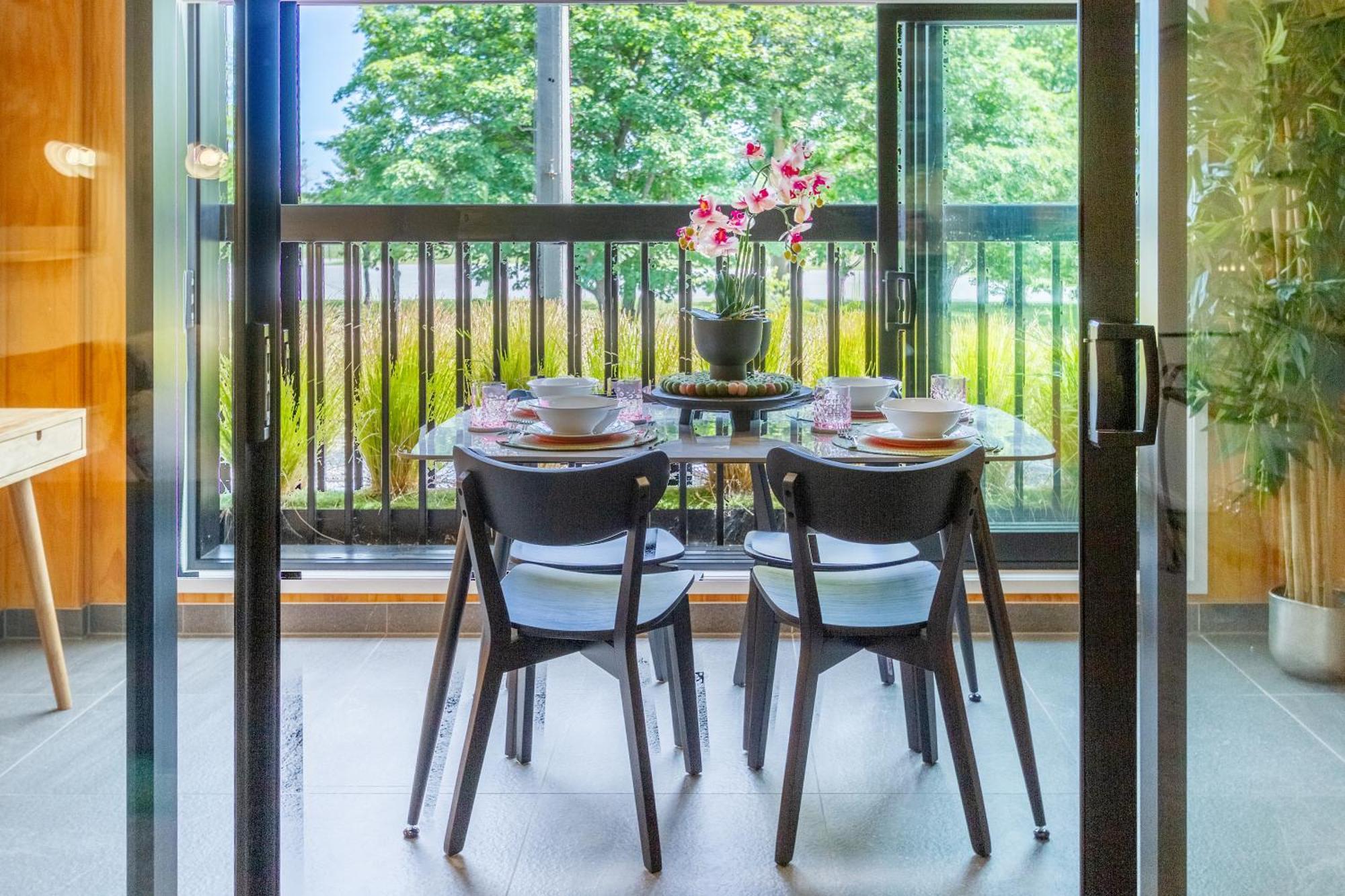 Cozy 1-Bed Apartment With Park Views, Sleeps 4 Christchurch Eksteriør bilde
